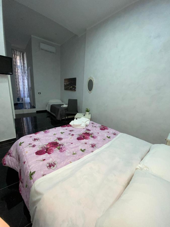 Savastano House Hotel Napoli Ngoại thất bức ảnh