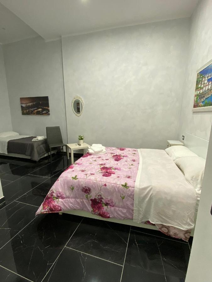 Savastano House Hotel Napoli Ngoại thất bức ảnh
